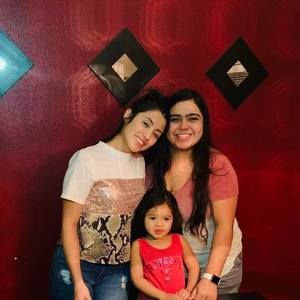 Meet your Posher, Angie